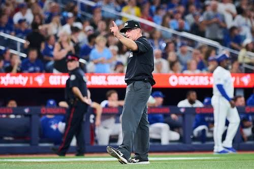 How did Red Sox score on ‘very rare’ play? Explaining the ‘apparent fourth out’ rule