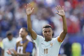World Cup 2026 Round of 32 tracker: Who’s qualified, who’s eliminated and who’s still alive