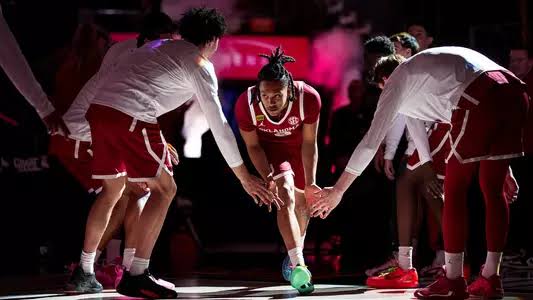 For the Crown: OU Meets West Virginia in Sunday's Title Game - University of Oklahoma