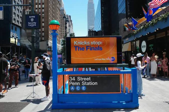 Mamdani invites Knicks fans for another Midtown watch party, with a caveat