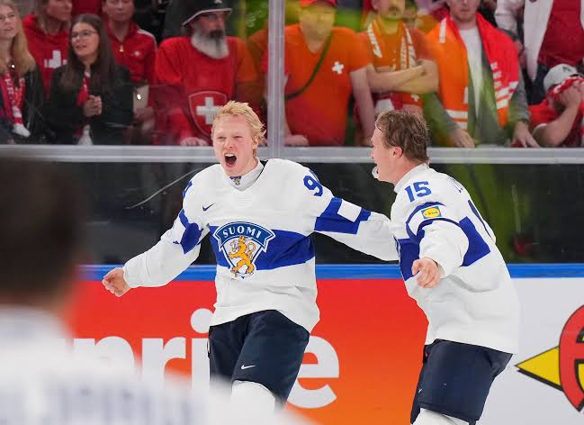 Helenius scores the golden goal