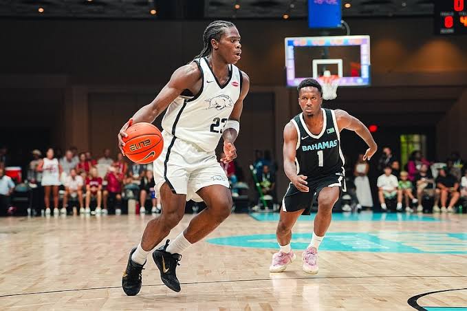 Arkansas basketball blows out Bahamas national team in exhibition opener