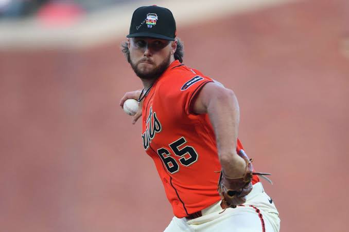 Giants pitchers didn’t just deface Pride uniforms. They alienated their fans and city
