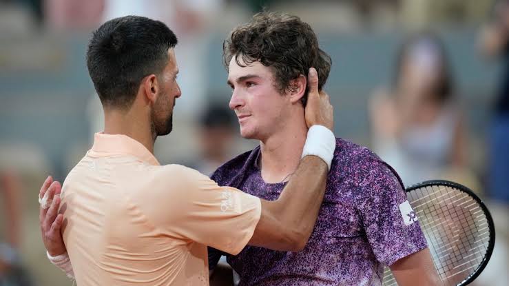 Djokovic's 25th Slam bid ends with French Open loss to Fonseca