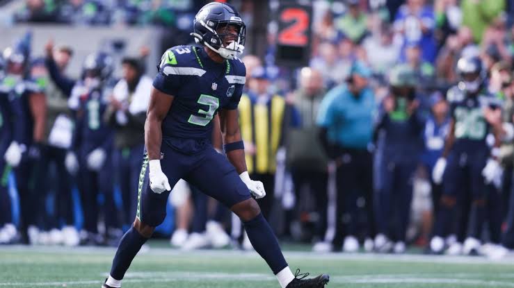 Seahawks' Nick Emmanwori has ankle surgery, expected to play W1