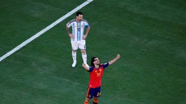 Spain Appears To Have Had An Unfair Advantage Over Argentina In FIFA World Cup Final