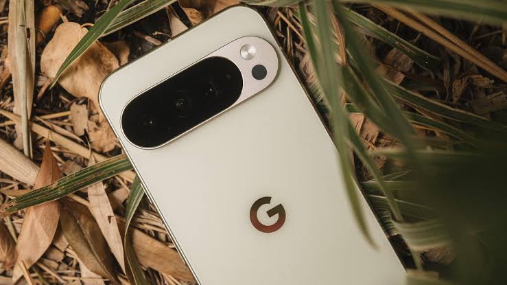 Pixel 11 and Pixel Watch 5 Leaks Show New Colors and Prices