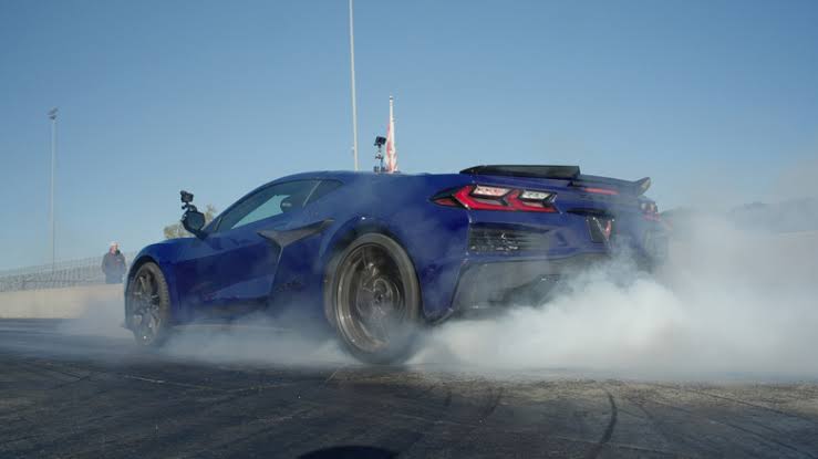 11 Supercars With Mind-Boggling Torque Specs