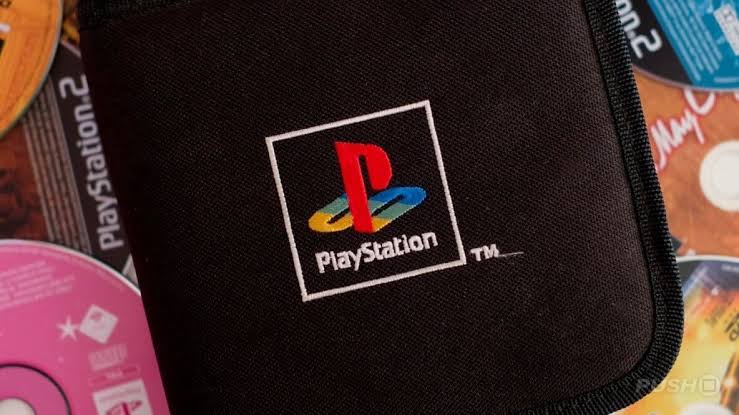 'It's Totally, Totally Irrelevant': GameStop Boss Unfazed by Sony's Physical Discs Decision