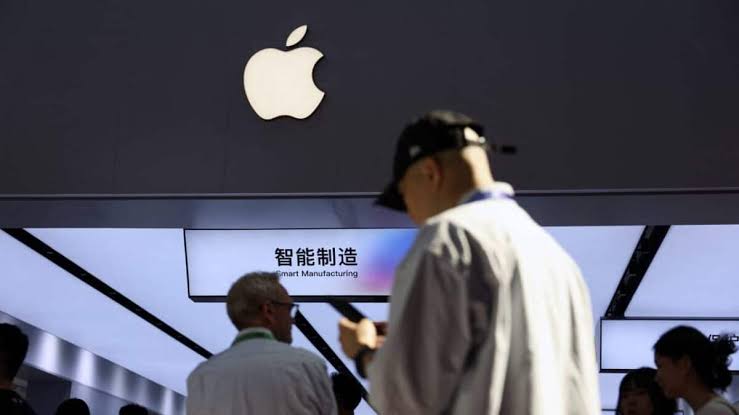 Apple plans new Apple pencils, expands iPhone tap to pay in stores: Report