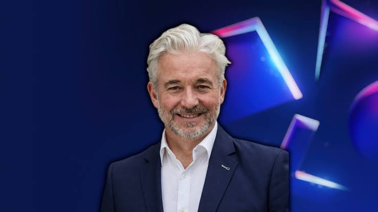 EXCLUSIVE INTERVIEW: Former Sony Veteran On Digital vs. Disc Gaming and PlayStation Stars Failure
