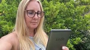 User anger as Amazon ends support for some older Kindles