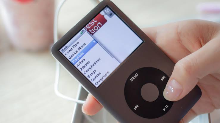 Old-School iPods Are Making A Comeback Thanks To A Gen Z Loophole