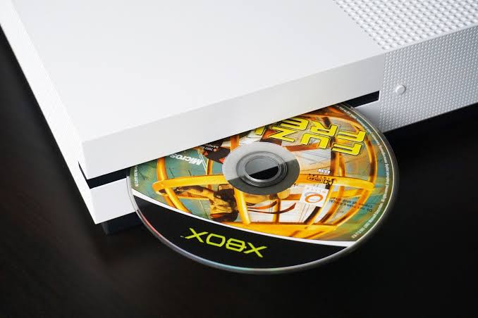 New details emerge on Xbox 'Positron', Microsoft's disc-to-digital program — as it seems likely Xbox Helix will drop discs too