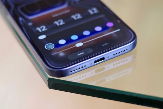 iOS 26 gave us Liquid Glass. Now iOS 27 will make it fluid