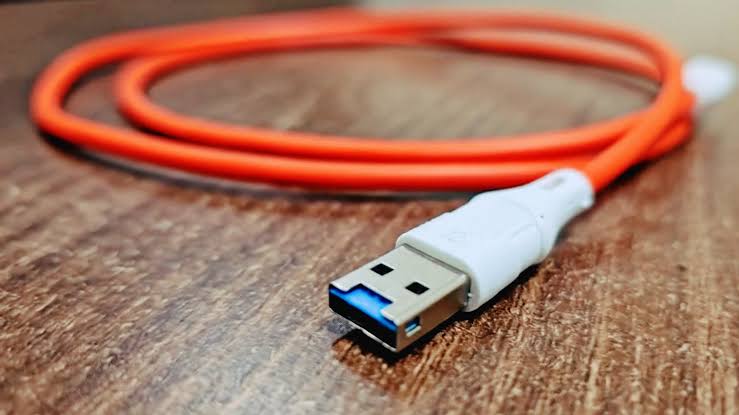 This $82 USB cable hides a Wi-Fi microcontroller inside its connector