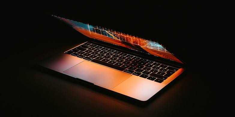 MacBook Ultra and new MacBook Pro both launching this fall, per rumors