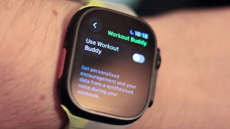 'It’s the most convenient way to interact with Siri': I asked Apple's senior watchOS team how to use the new Siri AI assistant on an Apple Watch, and why it's not coming to so many older models