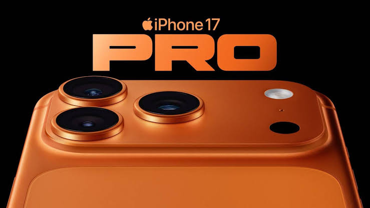 Apple Highlights Photos Shot on iPhone During NASA's Mission to Moon