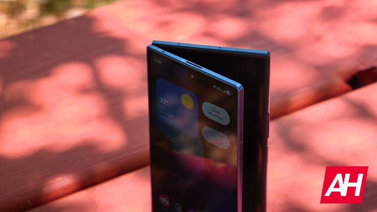 Samsung's Foldable Growth Is Impressive — and the Galaxy Z Fold 8 Launch Could Push It to Number One