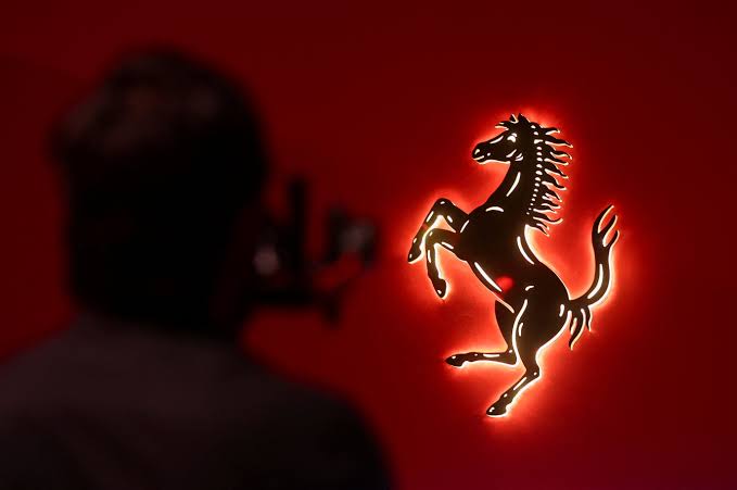 Ferrari appeals to traditionalists with new V12 manual gearbox limited edition