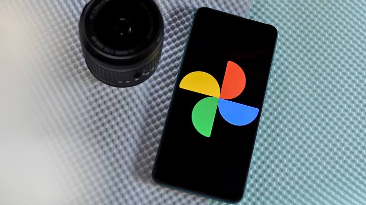 Google Photos wants to fix your face in one tap, but I’m not sure people want the help