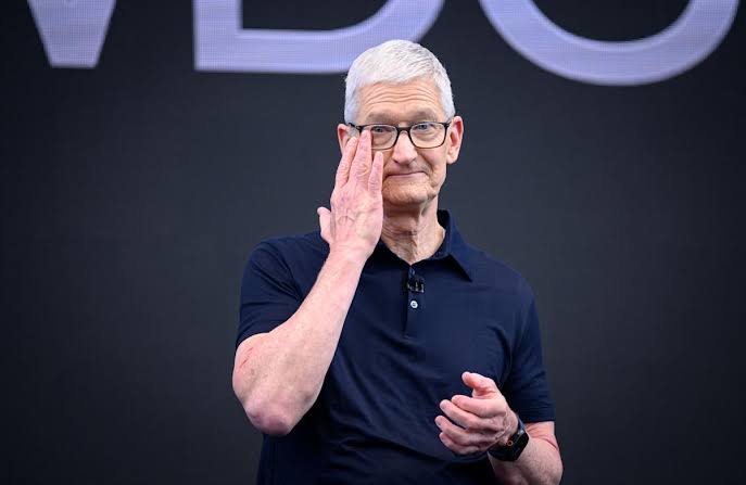 Why Apple's WWDC and Siri AI hype left investors sad