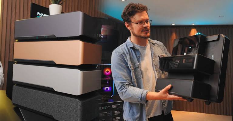 Phanteks’ new EX cases let users put ugly graphics cards in their own "shame box"