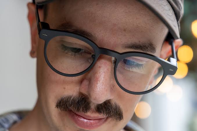 Xgimi MemoMind One Review: You Don’t Want Smart Glasses That Record Everything You Say