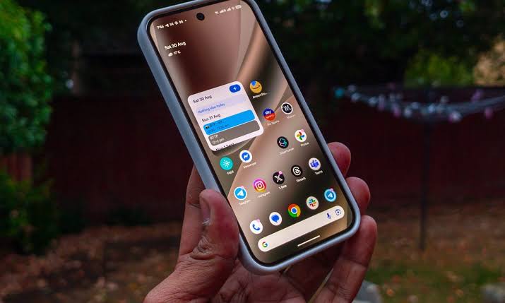Leaked Pixel 11 wallpapers hint at what color options you’ll likely get to choose from