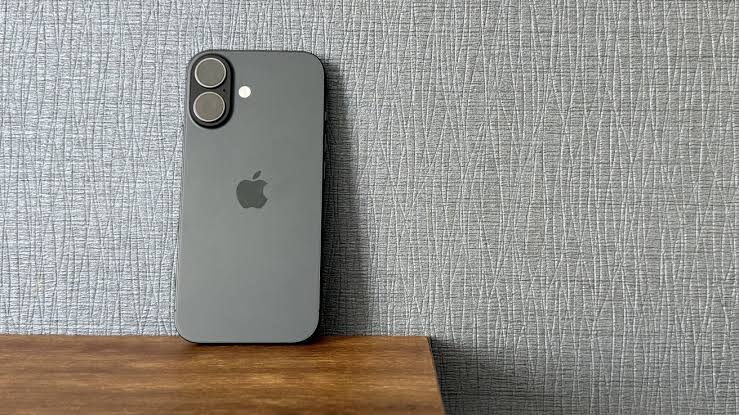 iPhone 17 faces an early price rise a month before iPhone 18 Pro launch