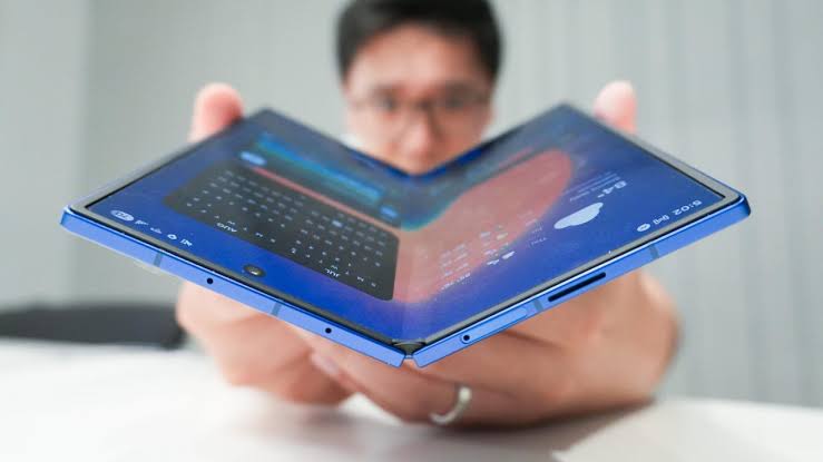 4 surprise products we could see at Samsung Galaxy Unpacked (including the Galaxy Glasses)