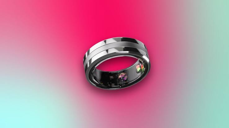 New Smart Ring Says It Can Deliver Accurate Blood Pressure Tracking Without a Cuff