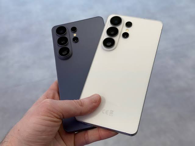 V Galaxy S27 Ultra I want this essential feature, otherwise it's completely lost to me