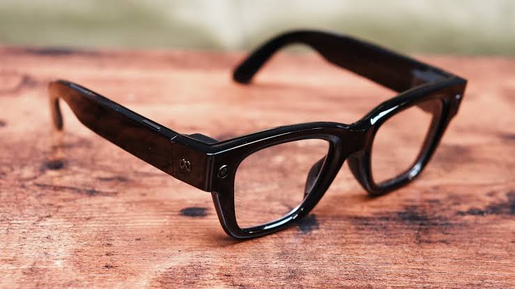 Latest Update Aims to Make Meta's Ray-Ban Display Smart Glasses More Useful