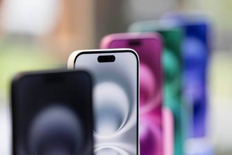 iOS 18.7.7: Apple Issues Emergency iPhone Upgrade For All Users