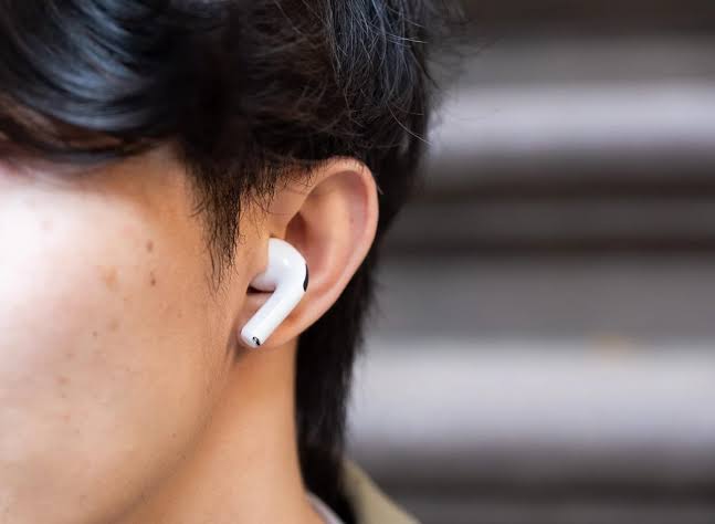 More Than a Third of All New Podcasts Are AI-Generated