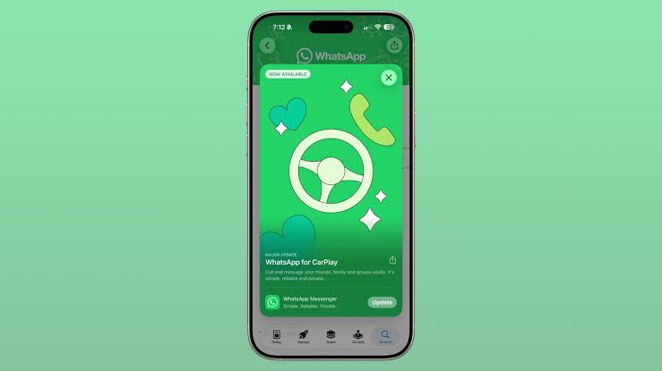 WhatsApp Gets New CarPlay App