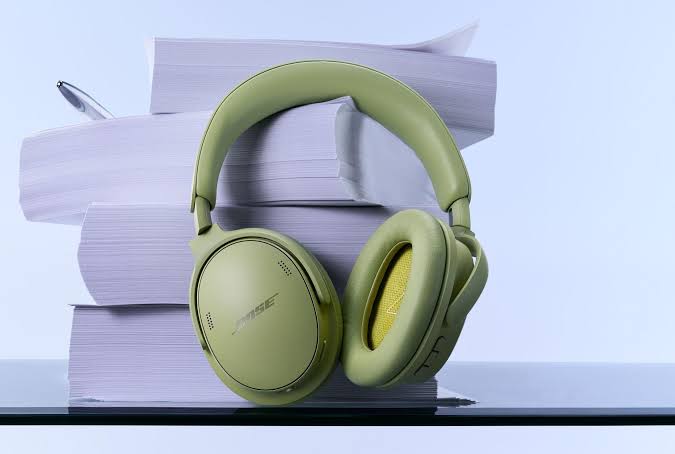 Bose’s upgraded QuietComfort headphones add head-tracking immersive audio