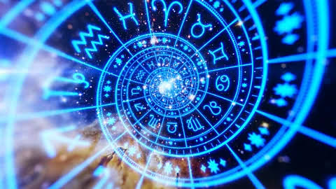 The travellers mapping their holiday by the stars