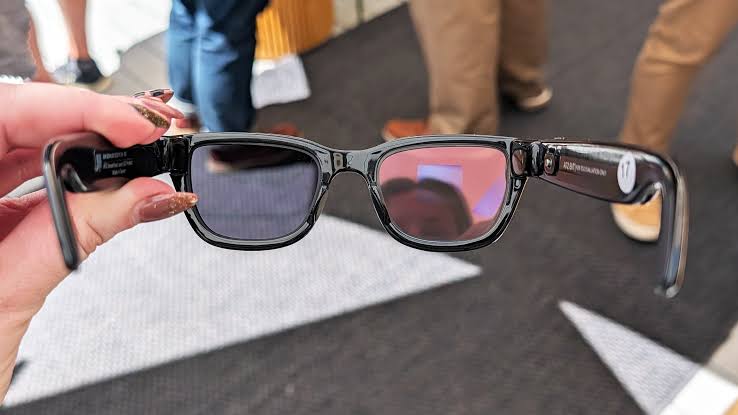 I Tried Google's Screen-Free Smart Glasses, and They're Exactly What I Want