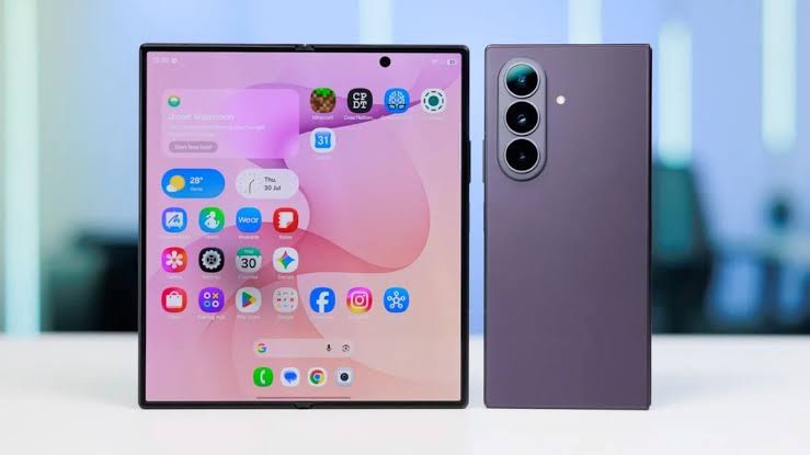 The 2-week-old Galaxy Z Fold 8 Ultra shows a deeper crease than the 4-month-old Oppo Find N6
