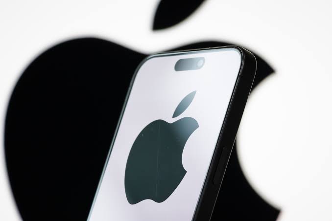 Apple's Hide My Email feature has a bug that's been exposing real email addresses, researcher claims