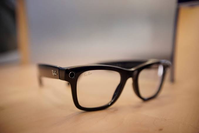 EU relaxes rules for smart glasses after US pressure