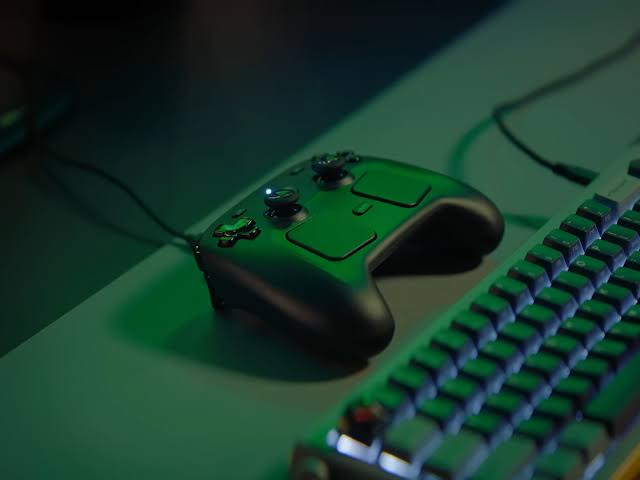 Steam Controller review leaks, but price of Steam Machine accessory may disappoint