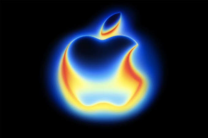 Apple's Foldable iPhone Could 'Sell Out Immediately,' Analyst Says