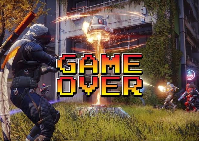 What happens when an online game dies?