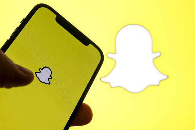 Snapchat now lets you share what you’re listening to in real time