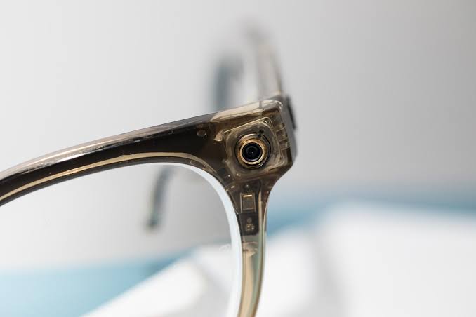 Apple is banking on privacy to set its smart glasses apart