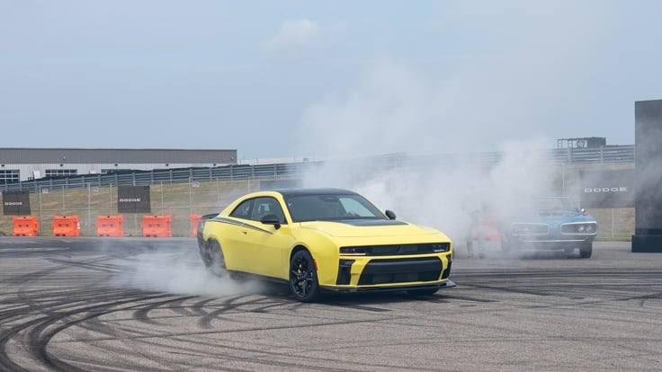 Dodge ratchets up Charger horsepower with Super Bee revival